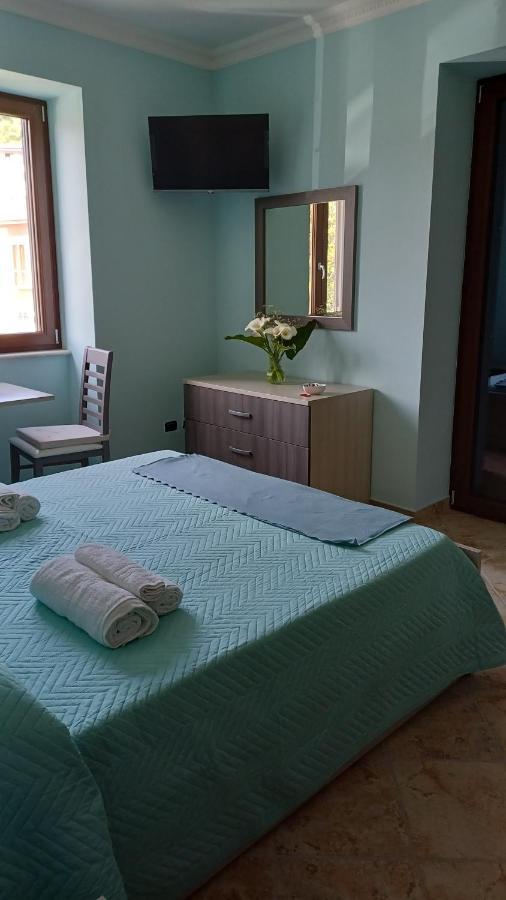 Core A Core Rooms Santo Stefano del Sole Dış mekan fotoğraf