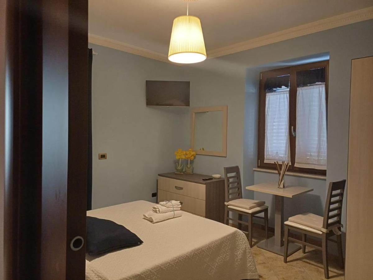 Core A Core Rooms Santo Stefano del Sole Dış mekan fotoğraf